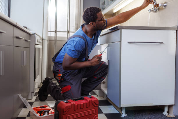 Best Toilet Repair Services  in Clinton, IA
